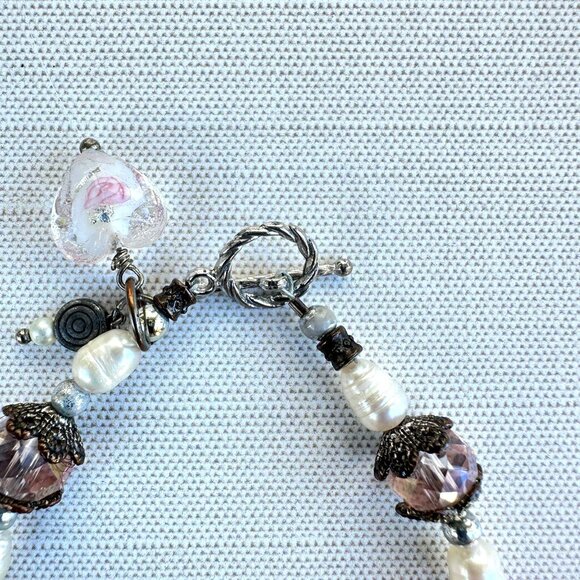 Handmade Floral Bead Bracelet With Pink Crystals & Pearl Accents - Picture 4 of 7